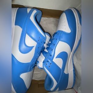 Unc dunks